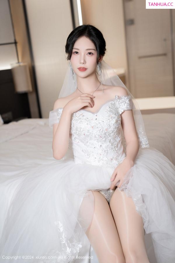 陈若依 抖娘利世 [XiuRen]高清写真图 2024.08.09 No.8998 利世 丝袜美腿第33张图片